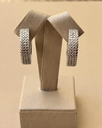 Argola Baguetada Cristal