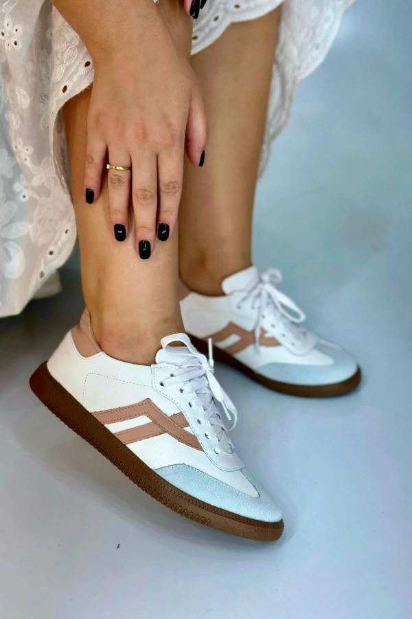 Tenis Caio
