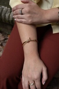 Bracelete Nó Dourado