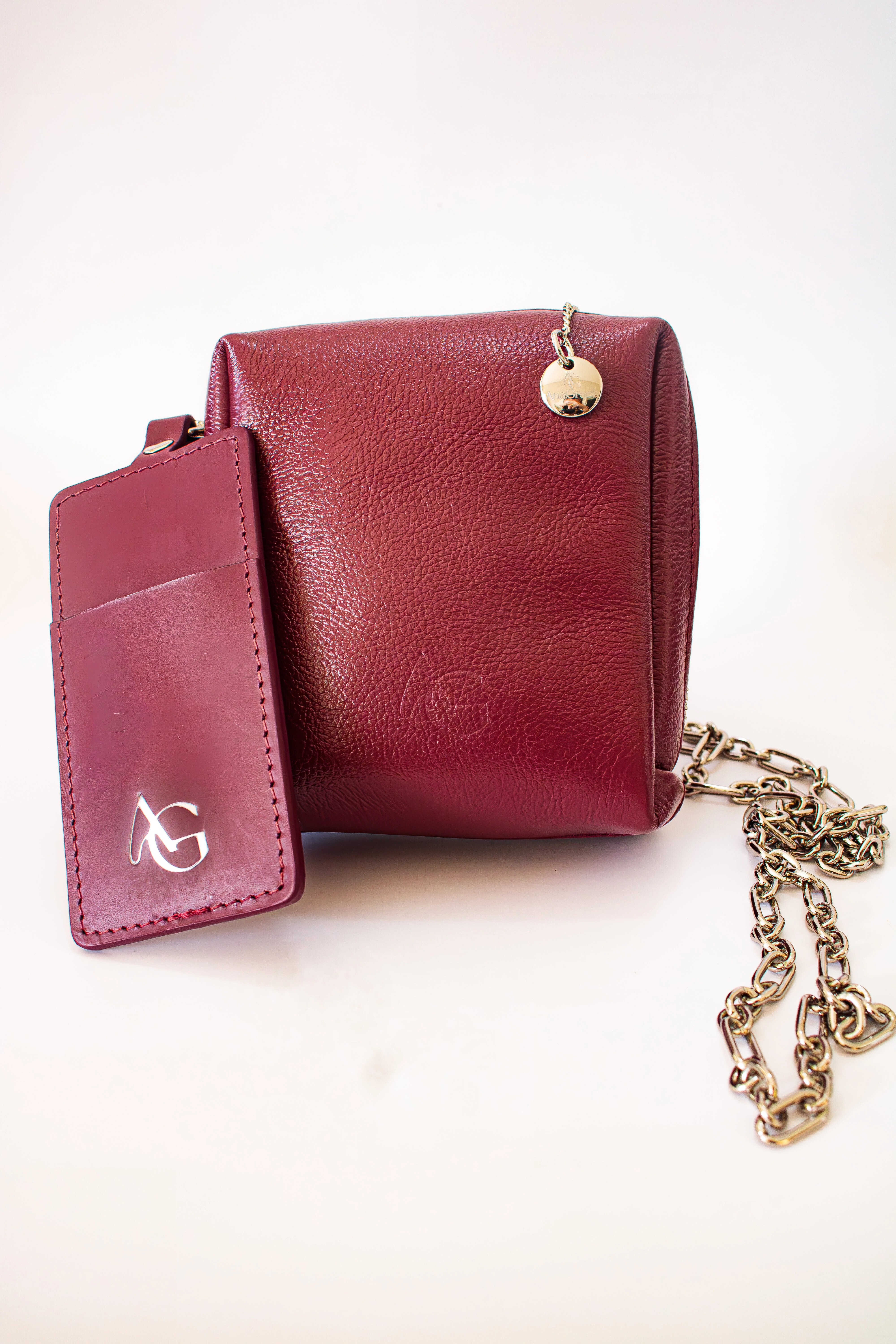 Foto Mini Bags em Couro Legítimo com Chaveiro Porta Batom Removível