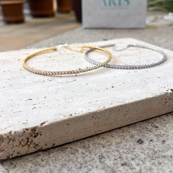 Choker aro zircônias