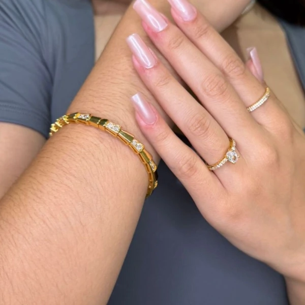 Bracelete escamas