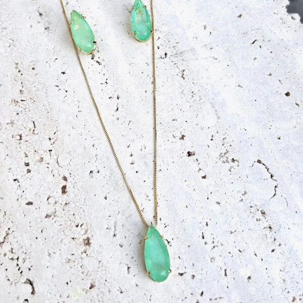 Conjunto gota pedra fusion