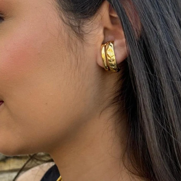 Brinco ear hook Giovana
