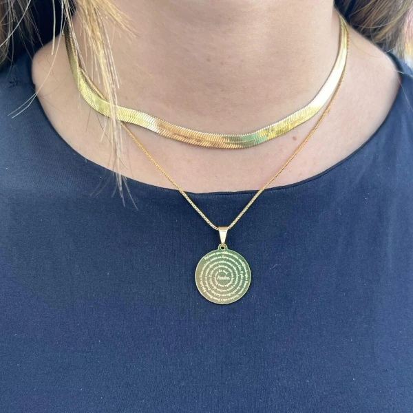 Choker fita