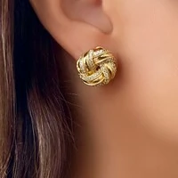 Brinco Ninho Cravejado