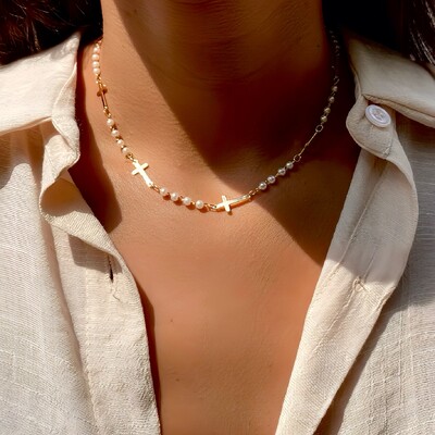 Foto Choker/Gargantilha Cruz com Pérola Sintética