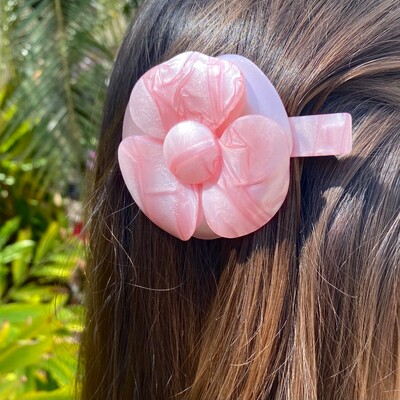 Foto Bico de Pato com Flor Rosa Acrilico