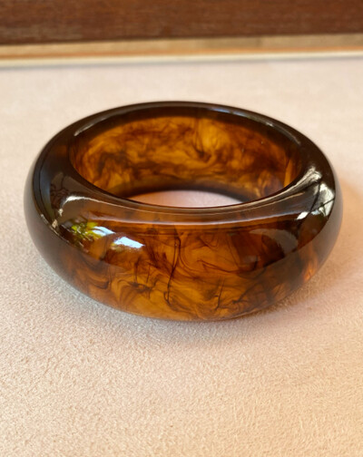 Foto Bracelete Resinado Marrom Mesclado