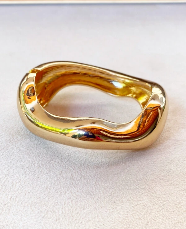 Bracelete Forma Dourado