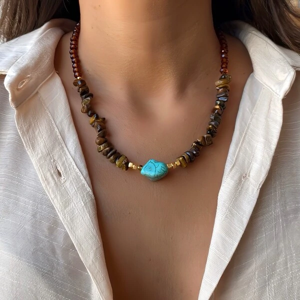 Colar com Pedra Turquesa e Pedra Olho de Tigre