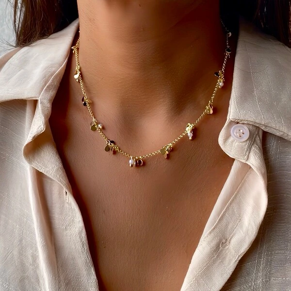 Colar Luxury Medalhas com Pérolas