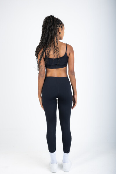 Foto Preto + legging