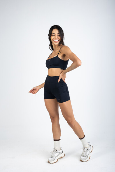 Foto Preto + Short