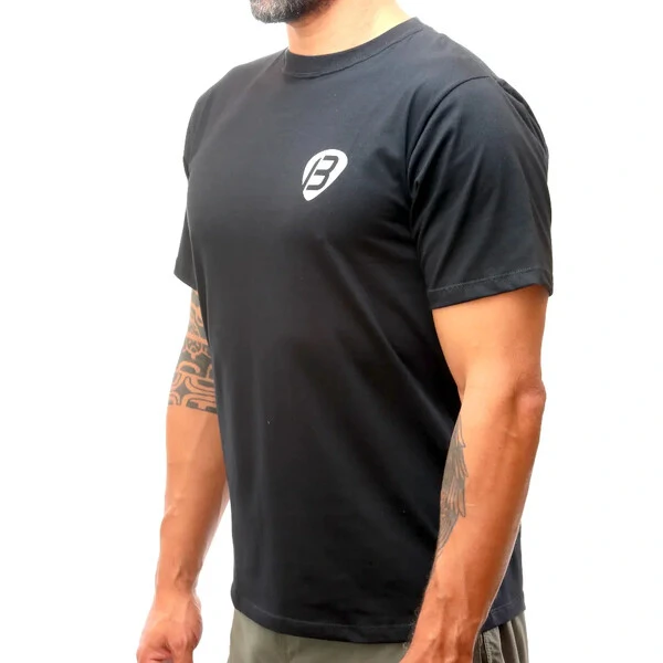 Camiseta Basic Preta