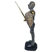 Cavaleiro Medieval com Espada e Escudo