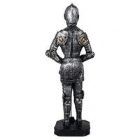 Guerreiro Medieval com Espada