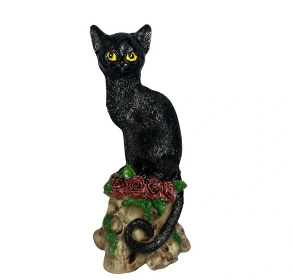 Gato sobre as Caveiras