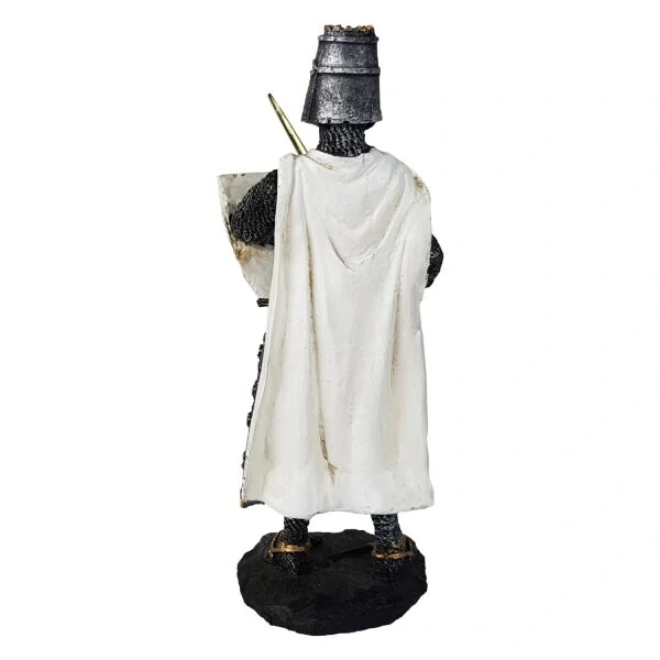 Guerreiro Templário com Espada e Escudo
