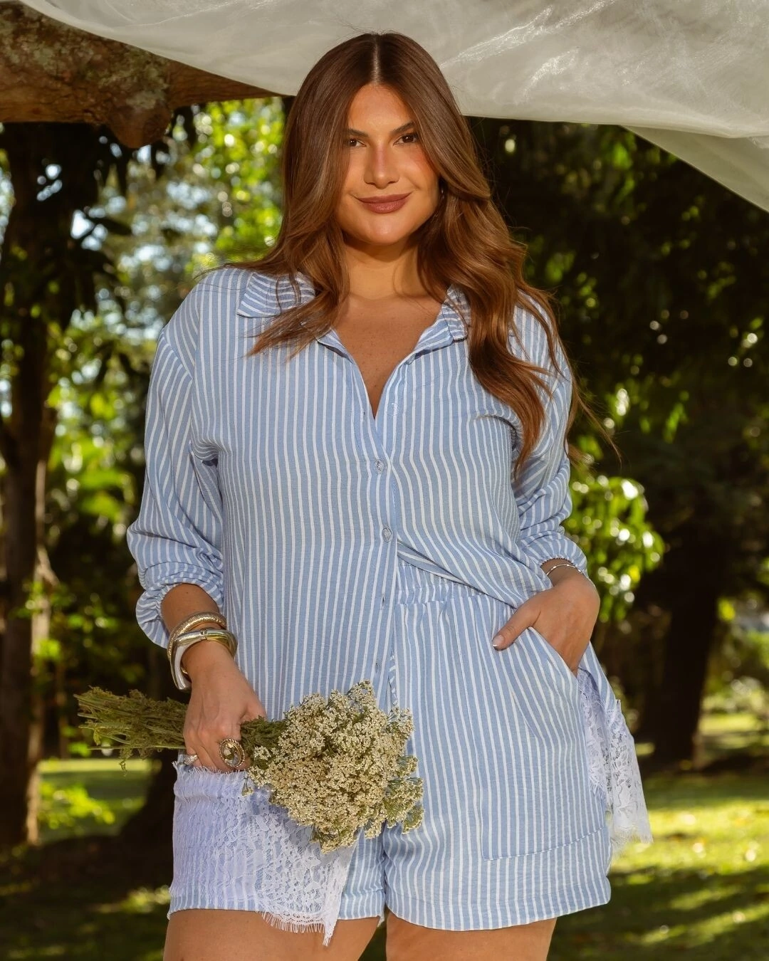 Foto Conjunto Plus Size Listrado Short e Camisa com Renda