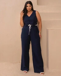 Conjunto Plus Size Colete e Calça Detalhe Cós