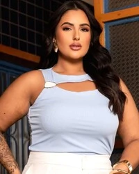 Blusa Plus Size Poliamida Canelada com Fivela