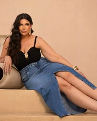Saia Midi Plus Size Jeans