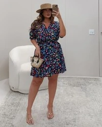 Vestido Plus Size Evasê Estampa Floral