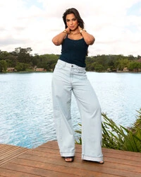Blusa Plus Size Canelada com Brilhos