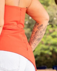 Blusa Plus Size Tomara que Caia Assimetrica