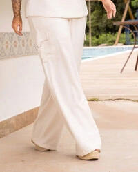 Calça Plus Size Pantalona Cargo Viscolinho