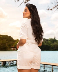 Camisa Plus Size Alongada com Elastico na Manga