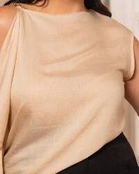 Blusa Plus Size Lenço com Detalhe Ombro | Divas Voga