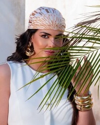 Colete Plus Size Botões Sofisticado