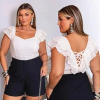 Short Plus Size Bolso Frontal Embutido