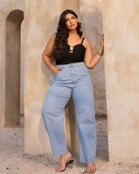Calça Plus Size Jeans Barrel Clara