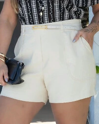 Short Plus Size Alfaiataria com Cinto
