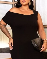 Vestido Plus Size Midi Com Detalhe Aurora