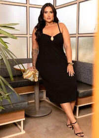 Vestido Plus Size Midi Canelado
