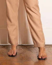 Calça Plus Size Alfaiataria Corte Reto | Divas Voga