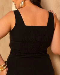 Vestido Midi Plus Size Recortes