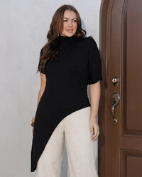 Tshirt Plus Size Assimetrica Amarillis