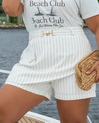 Short Saia Alfaiataria Listrado Plus Size