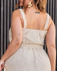 Conjunto Saia Longa Renda e Cropped Plus Size