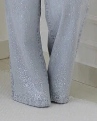 Calça Plus Size Wide Leg Jeans com Brilhos
