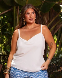 Blusa Plus Size Alcinha Gola Degagê