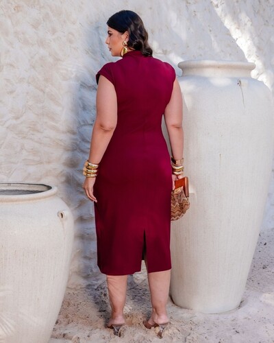 Foto Vestido Plus Size Midi Canelado Gola Alta
