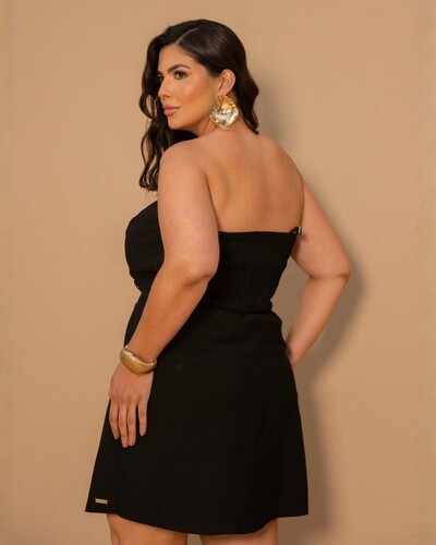 Foto Vestido Macaquinho Plus Size com Cinto