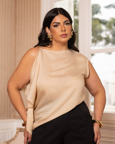 Foto Blusa Plus Size Lenço com Detalhe Ombro | Divas Voga