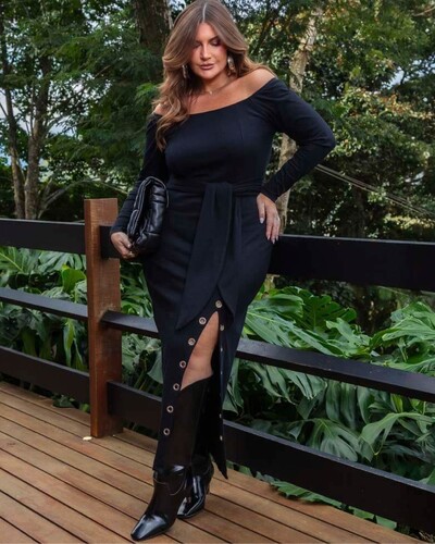 Foto Vestido Plus Size Midi Canelado